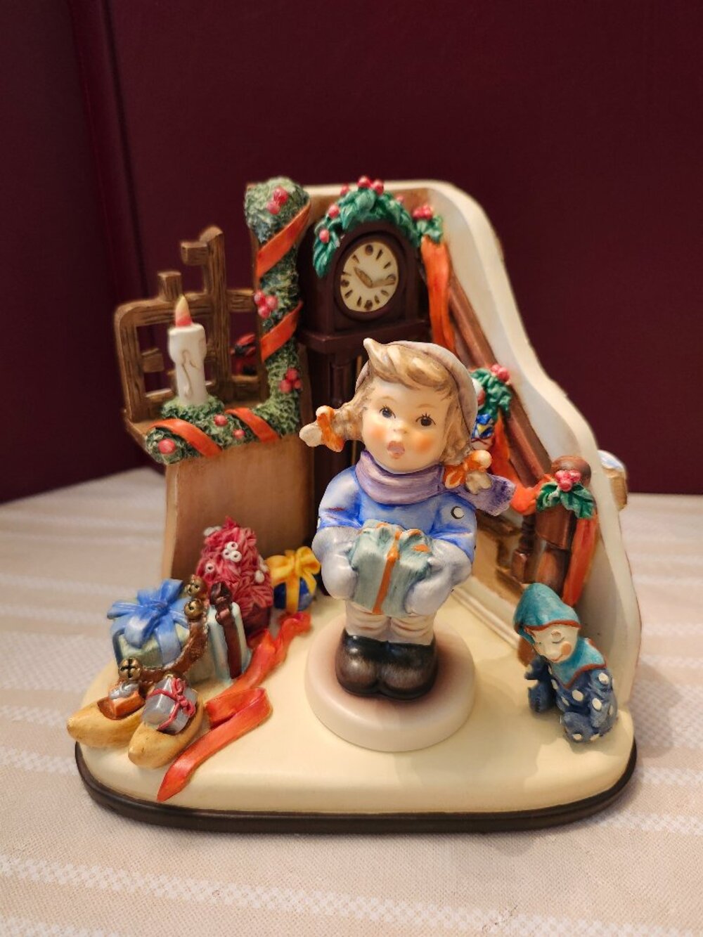 HUM 2106 "Christmas Time" TMK 8 & Mark 1038-D "Christmas Time" Hummelscape